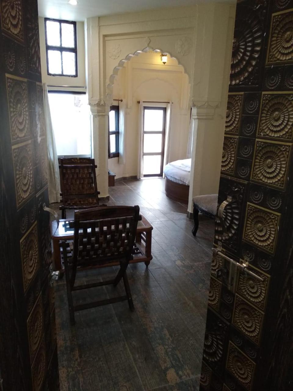 Ajay Guest House Váránaszi Kültér fotó